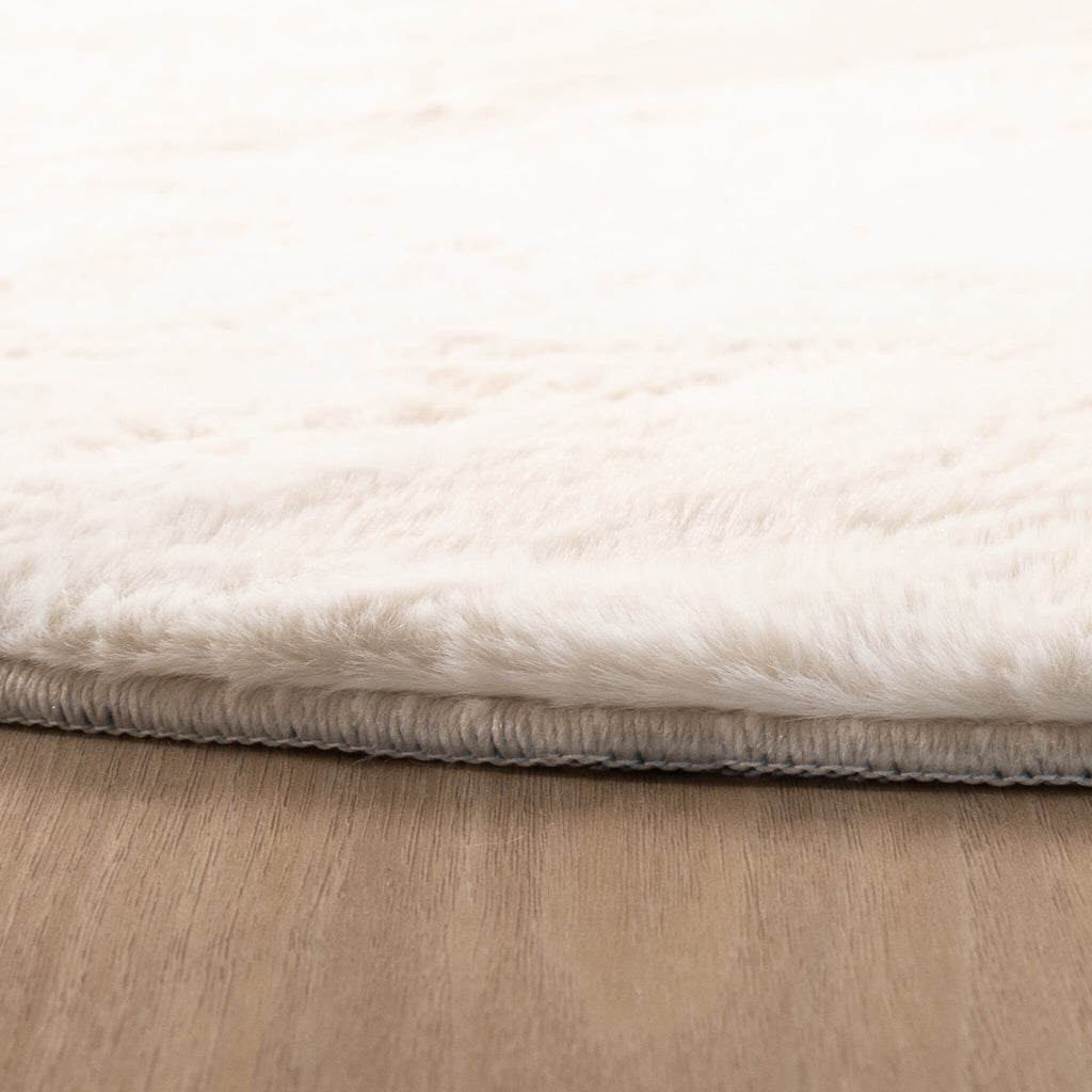 Round Low-Pile Rug - Cozy Cream